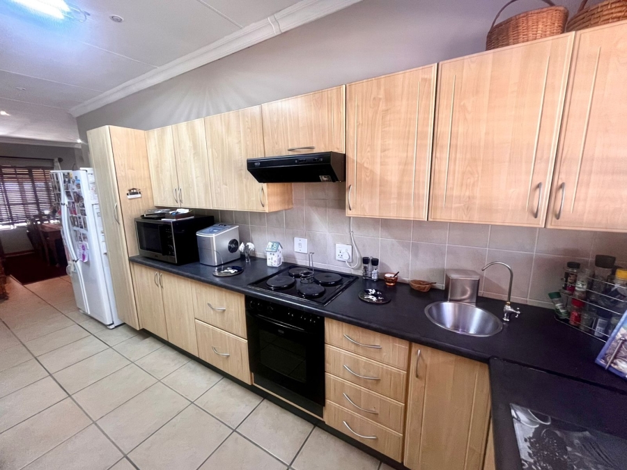 3 Bedroom Property for Sale in Die Bult North West